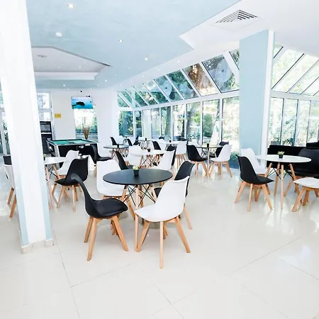 Ξενοδοχείο Arsenal 2*