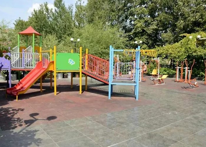 Arsenal 호텔 네세부르